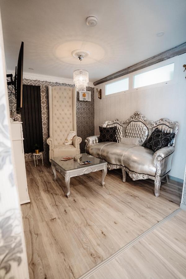 Apartament Timeout Royal Ellar Zewnętrze zdjęcie